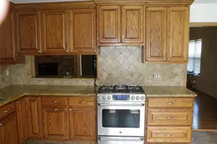 7308 Fm 2853, Palacios, TX 77465 - Photo 10