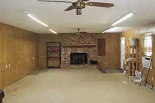 7308 Fm 2853, Palacios, TX 77465 - Photo 2