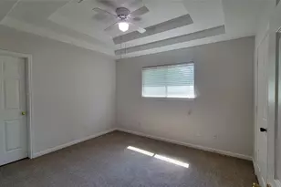 10420 Royal Tricia Dr, Conroe, TX 77303 - Photo 4
