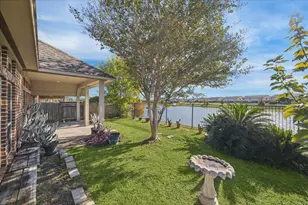 1235 Mystic River Ln, Rosenberg, TX 77471 - Photo 2