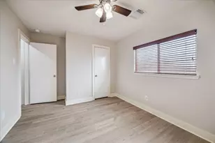 26872 Kings Park Hollow Dr, Kingwood, TX 77339 - Photo 20