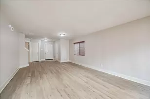 26872 Kings Park Hollow Dr, Kingwood, TX 77339 - Photo 6