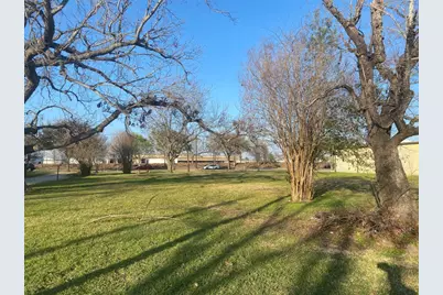 3015 N Main Street, Stafford, TX 77477 - Photo 2