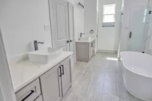 931 Buffalo Trail, Angleton, TX 77515 - Photo 22