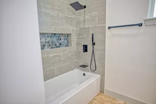 931 Buffalo Trail, Angleton, TX 77515 - Photo 32