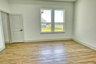 931 Buffalo Trail, Angleton, TX 77515 - Photo 28