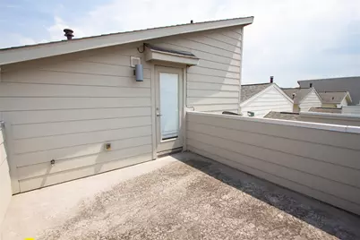 2779 Clinton Dr, Houston, TX 77020 - Photo 18