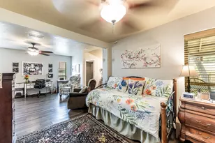 2115 Normal Park Dr, Huntsville, TX 77340 - Photo 12