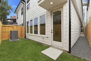 1434 Alexander St, Houston, TX 77008 - Photo 14