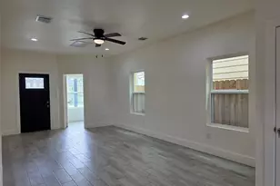 2142 De Soto St, Houston, TX 77091 - Photo 10