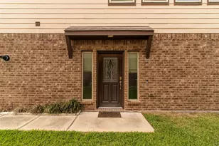 3411 Rainflower Springs Ln, Rosenberg, TX 77471 - Photo 2