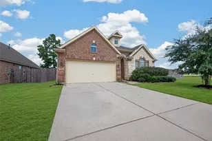 18590 Legend Oaks Dr, Magnolia, TX 77355 - Photo 2