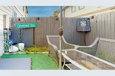 8030 Singing Sonnet Lane, Houston, TX 77072 - Photo 32