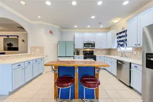 13719 Mutiny Ln, Galveston, TX 77554 - Photo 14