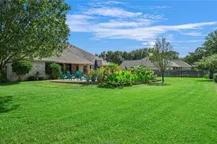 1108 Honeysuckle Ln, Caldwell, TX 77836 - Photo 20