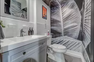 7916 Glenview Dr, Houston, TX 77061 - Photo 6