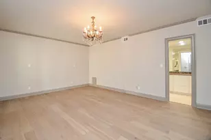 6 River Hollow Ln, Houston, TX 77027 - Photo 24