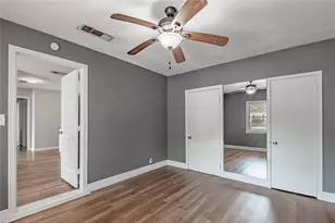 1528 Ave P, Huntsville, TX 77340 - Photo 24