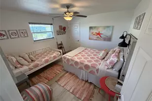980 S Stingaree Dr, Crystal Beach, TX 77650 - Photo 32