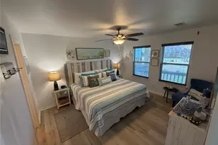 980 S Stingaree Dr, Crystal Beach, TX 77650 - Photo 34