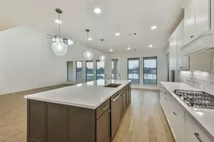 4746 Silo Shadow Wy, Fulshear, TX 77441 - Photo 16