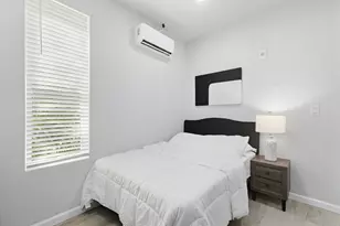 624 Avenue H, Galveston, TX 77550 - Photo 8