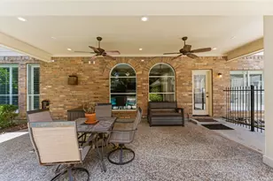18 Keelrock Pl, The Woodlands, TX 77382 - Photo 42