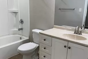 13029 Nyack Dr, Houston, TX 77089 - Photo 8