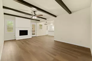 207 Willowick Dr, Conroe, TX 77304 - Photo 4