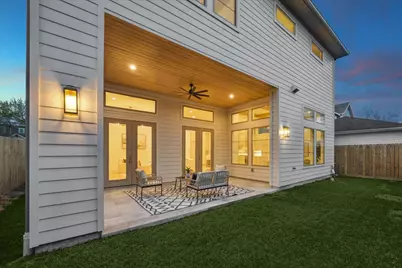 710 E 18th Street, Houston, TX 77008 - Photo 36