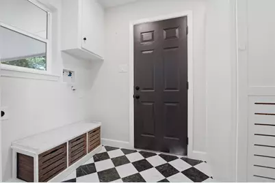 1918 Stebbins Drive, Houston, TX 77043 - Photo 12
