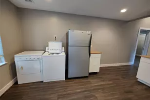 711 Graham Pl, Austin, TX 78705 - Photo 12