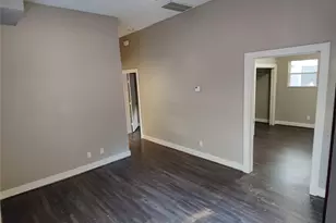 711 Graham Pl, Austin, TX 78705 - Photo 2