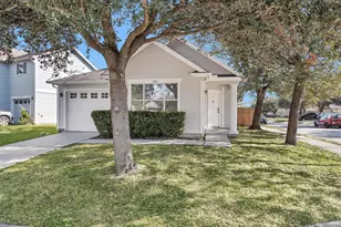 310 Remington Creek Dr, Houston, TX 77073 - Photo 2