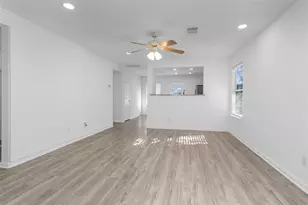 310 Remington Creek Dr, Houston, TX 77073 - Photo 6