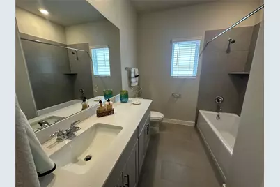 3110 Valley Peak Drive, Houston, TX 77063 - Photo 32