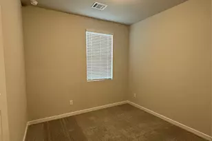 3110 Valley Peak Dr, Houston, TX 77063 - Photo 36