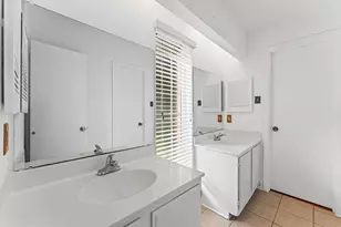 1502 Ashmore Dr, Missouri City, TX 77489 - Photo 12