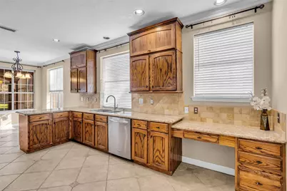 34 Ginger Bay Place, The Woodlands, TX 77382 - Photo 10