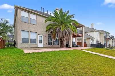 14419 Manorbier Lane, Sugar Land, TX 77498 - Photo 36