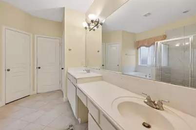 14419 Manorbier Lane, Sugar Land, TX 77498 - Photo 34