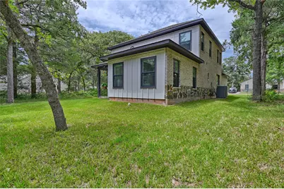 305 Pinehurst Dr Drive, New Ulm, TX 78950 - Photo 40