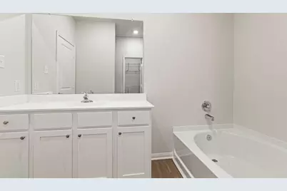 8827 New Jade Drive, Iowa Colony, TX 77583 - Photo 8