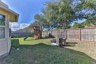 814 Fairway Dr, La Porte, TX 77571 - Photo 48