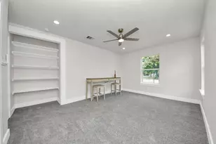 1102 Gazin St, Houston, TX 77020 - Photo 12