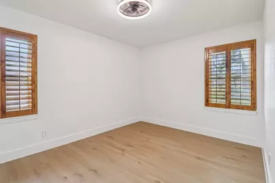 614 Nest Lane, Houston, TX 77022 - Photo 14