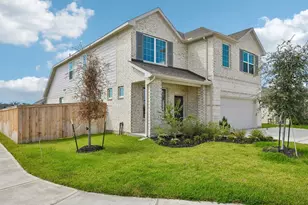 12022 Marlin Strait Dr, Baytown, TX 77523 - Photo 2