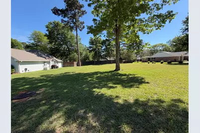 112 Wildwood Drive, Livingston, TX 77351 - Photo 38
