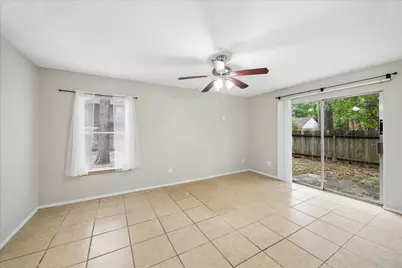 2 Goldthread Court, The Woodlands, TX 77381 - Photo 14
