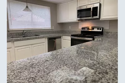 2 Goldthread Court, The Woodlands, TX 77381 - Photo 16